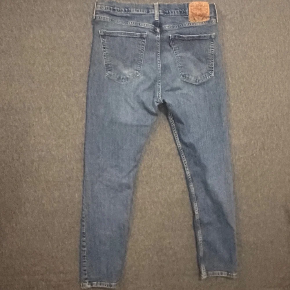 Levis 510 Skinny Jeans Mens 34x30 Blue Medium Wash Denim Pants Measures 31x27